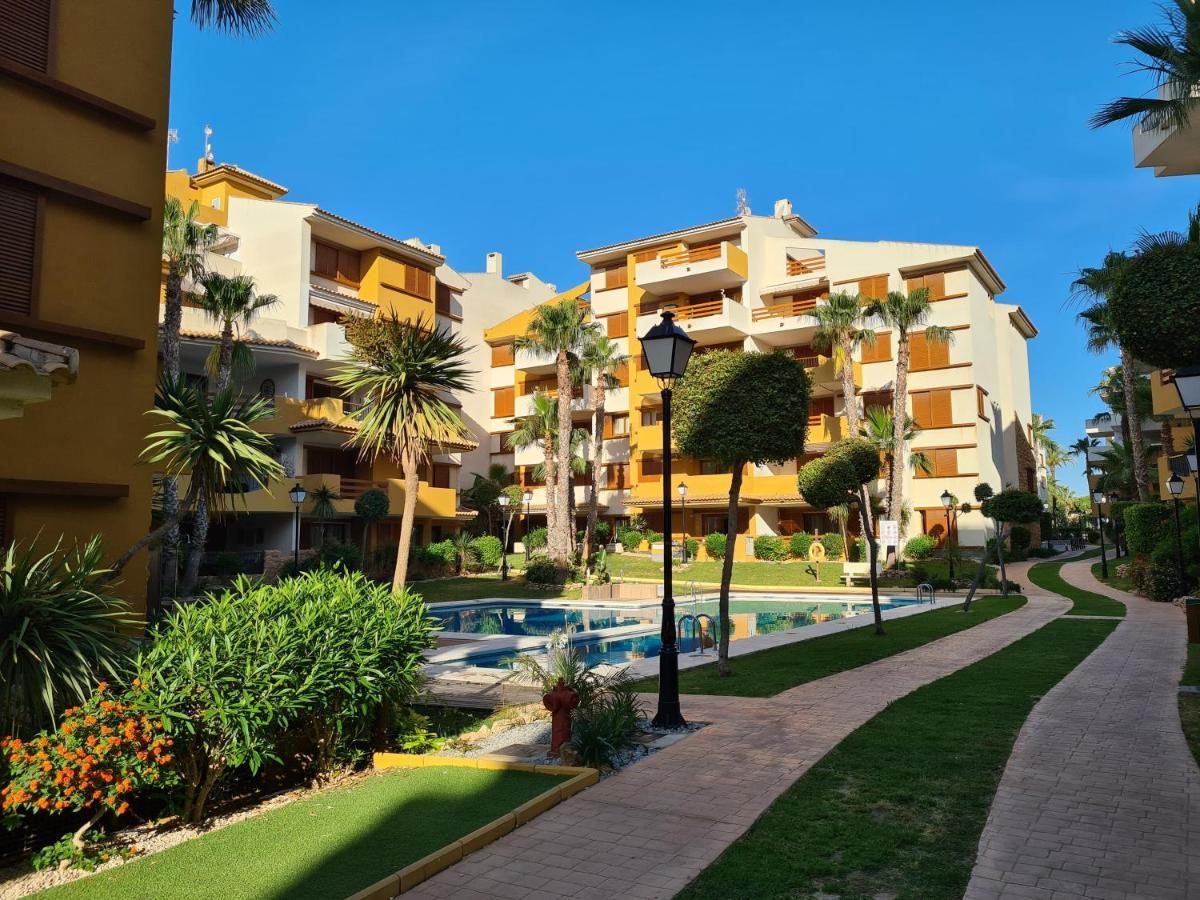 Apartament Magdalena Apartment Torrevieja Exterior photo